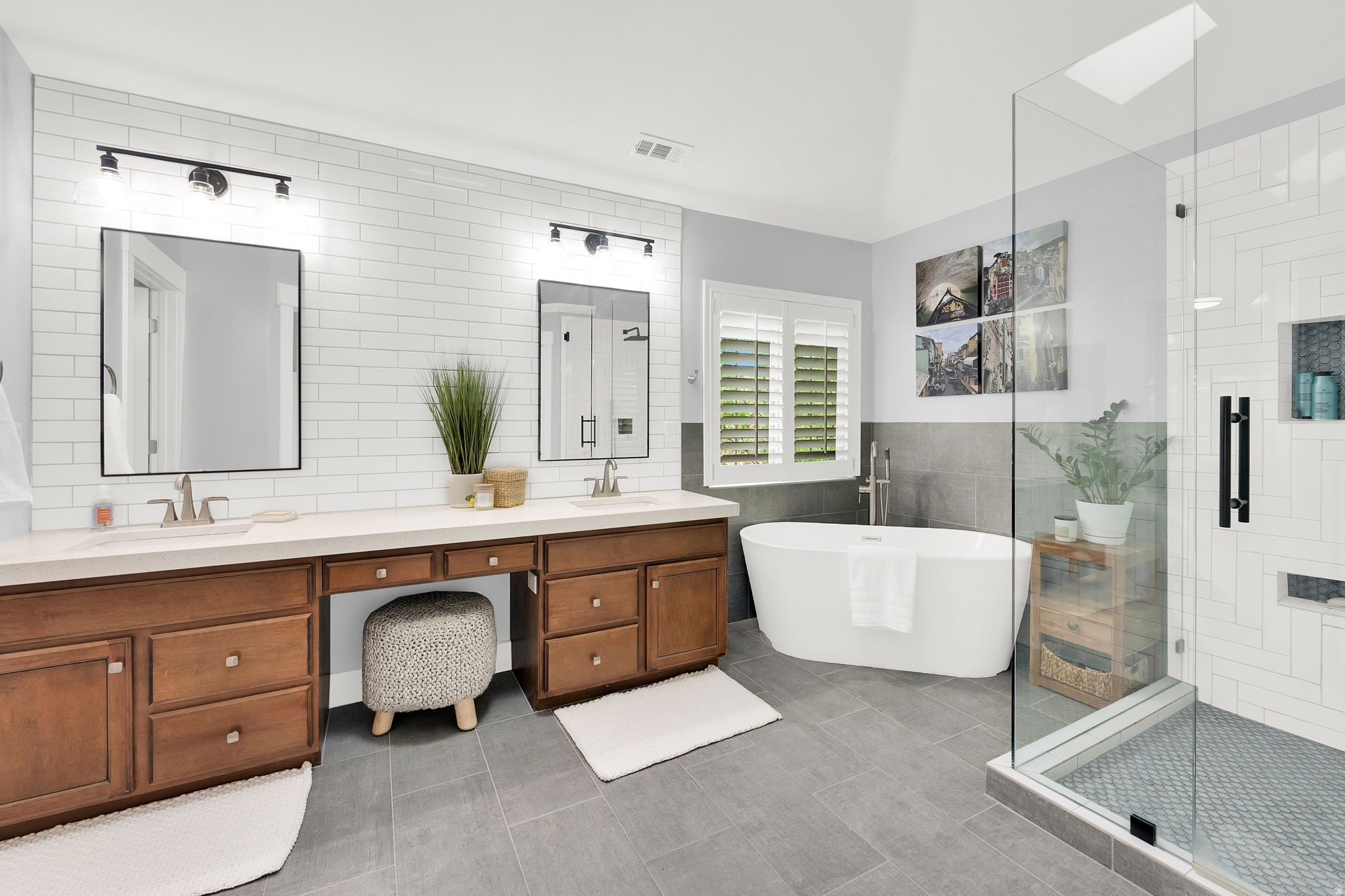 BELLEVUE - Residential