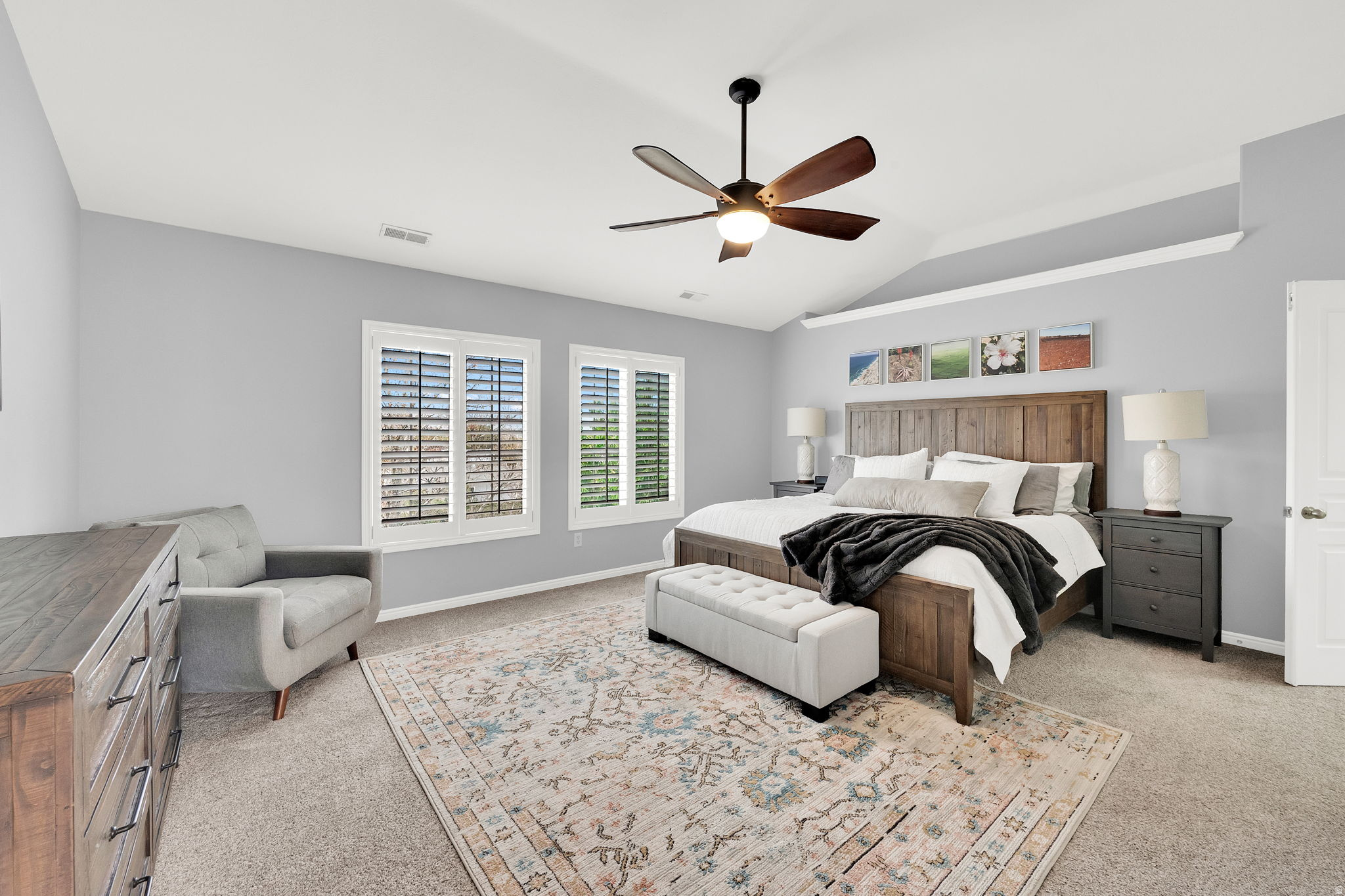 BELLEVUE - Residential