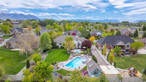 Tiny photo for 648 W 250 N, Lindon, UT 84042 (MLS # 2148824)
