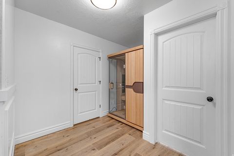 Tiny photo for 648 W 250 N, Lindon, UT 84042 (MLS # 2148824)