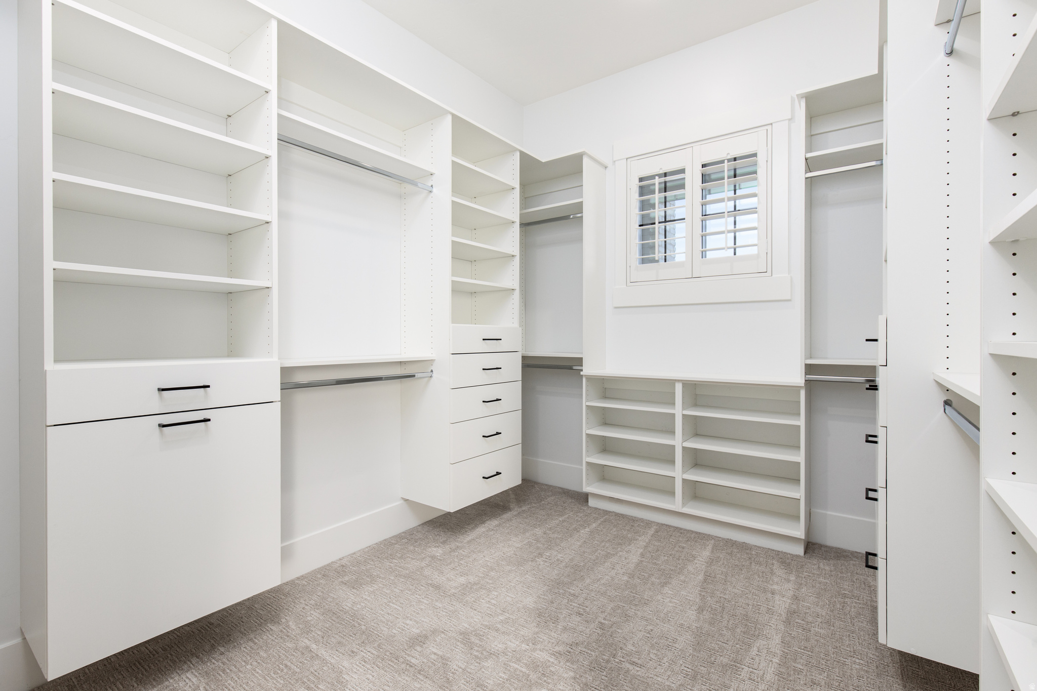 MAJESTIC FIELDS - Residential