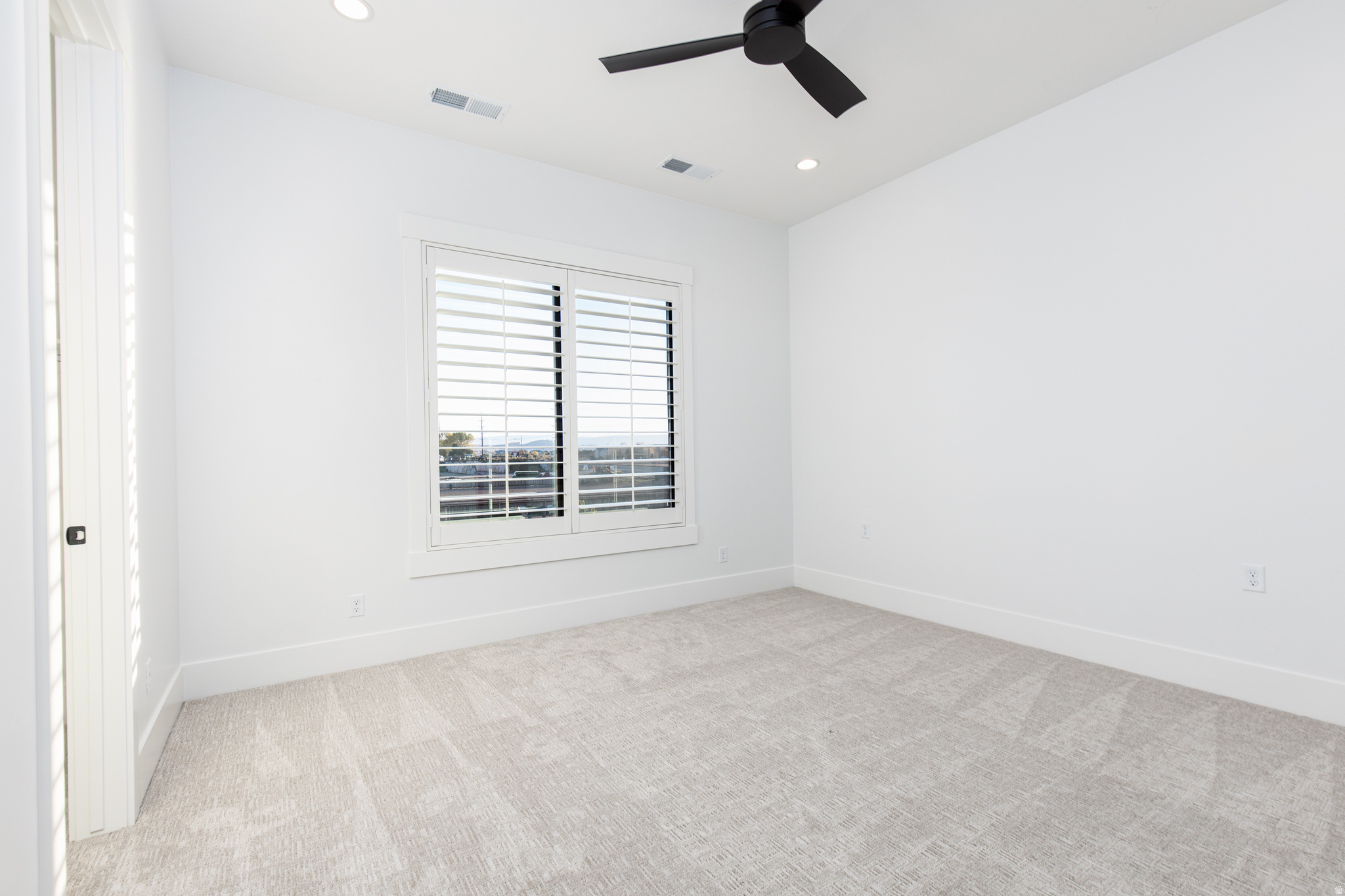 MAJESTIC FIELDS - Residential