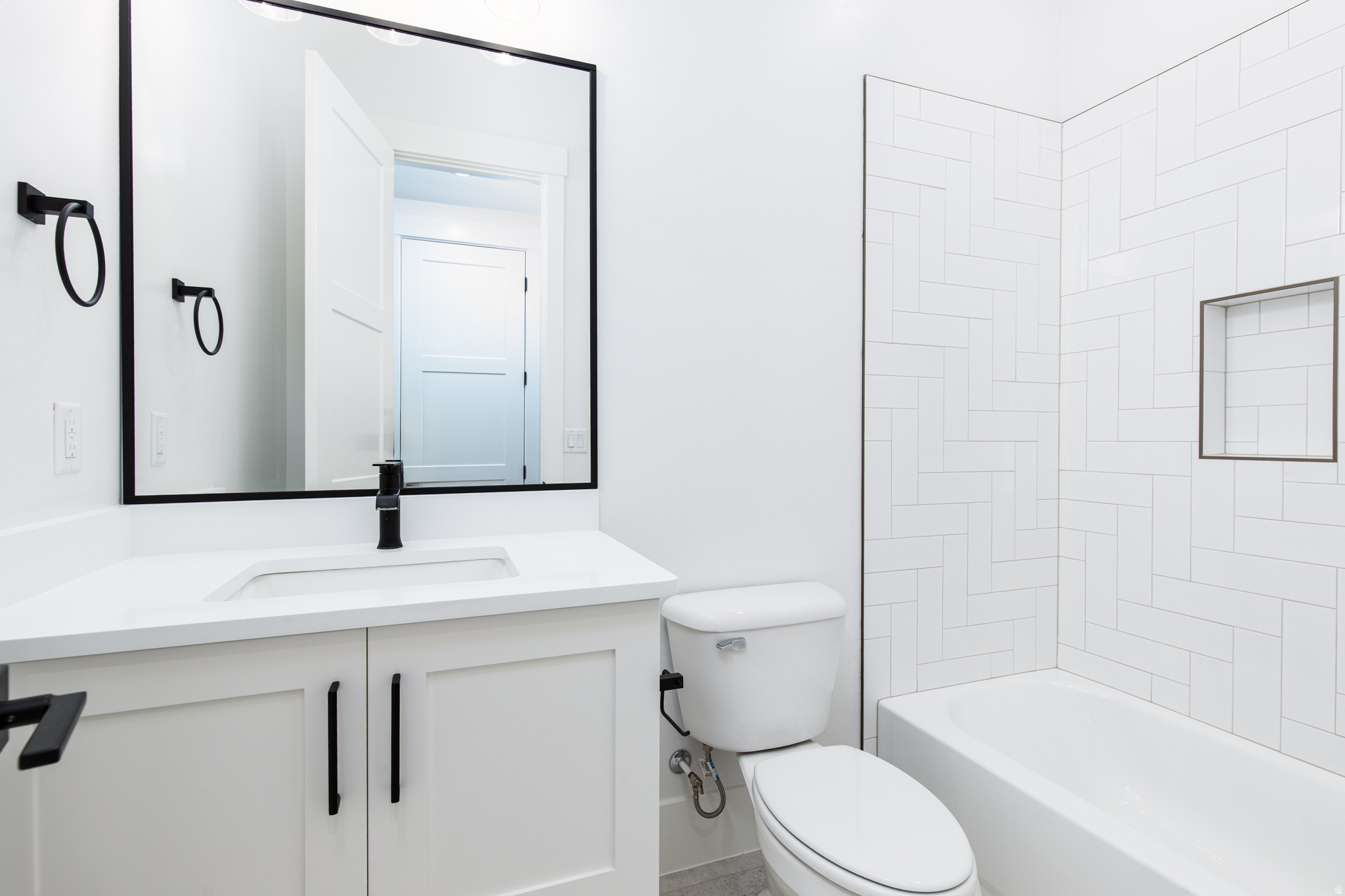 MAJESTIC FIELDS - Residential