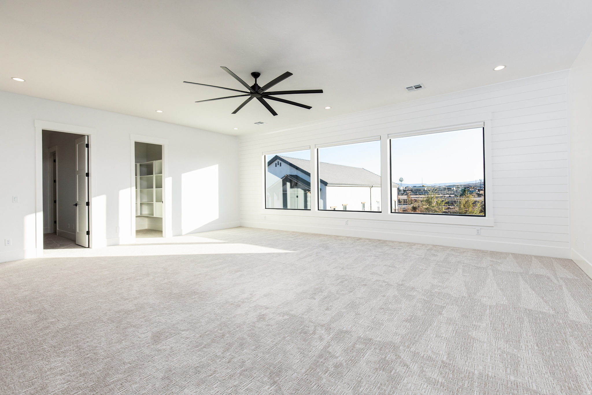 MAJESTIC FIELDS - Residential