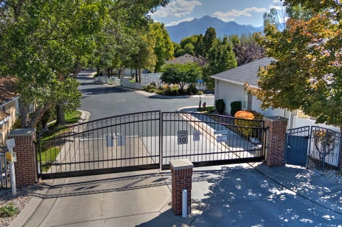 Tiny photo for 5991 S ORIGIN PL, Taylorsville, UT 84123 (MLS # 2186243)