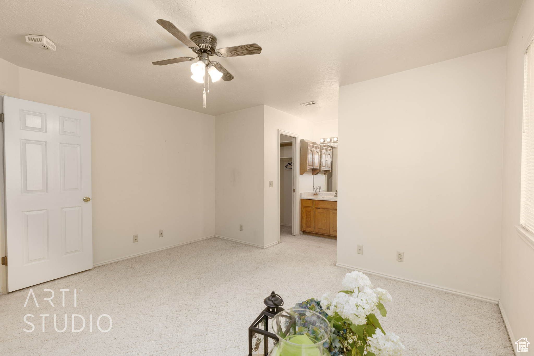 PALM MEADOWS TH - Residential