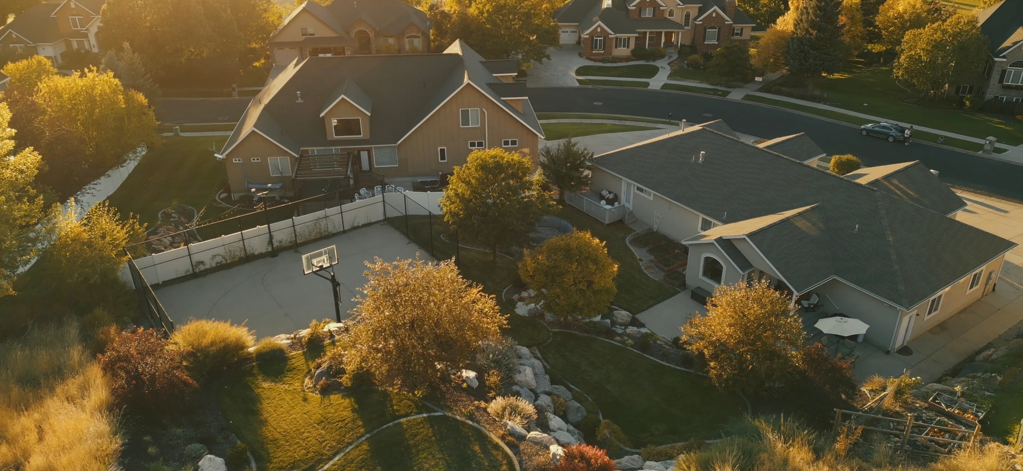 DRY CANYON - Residential