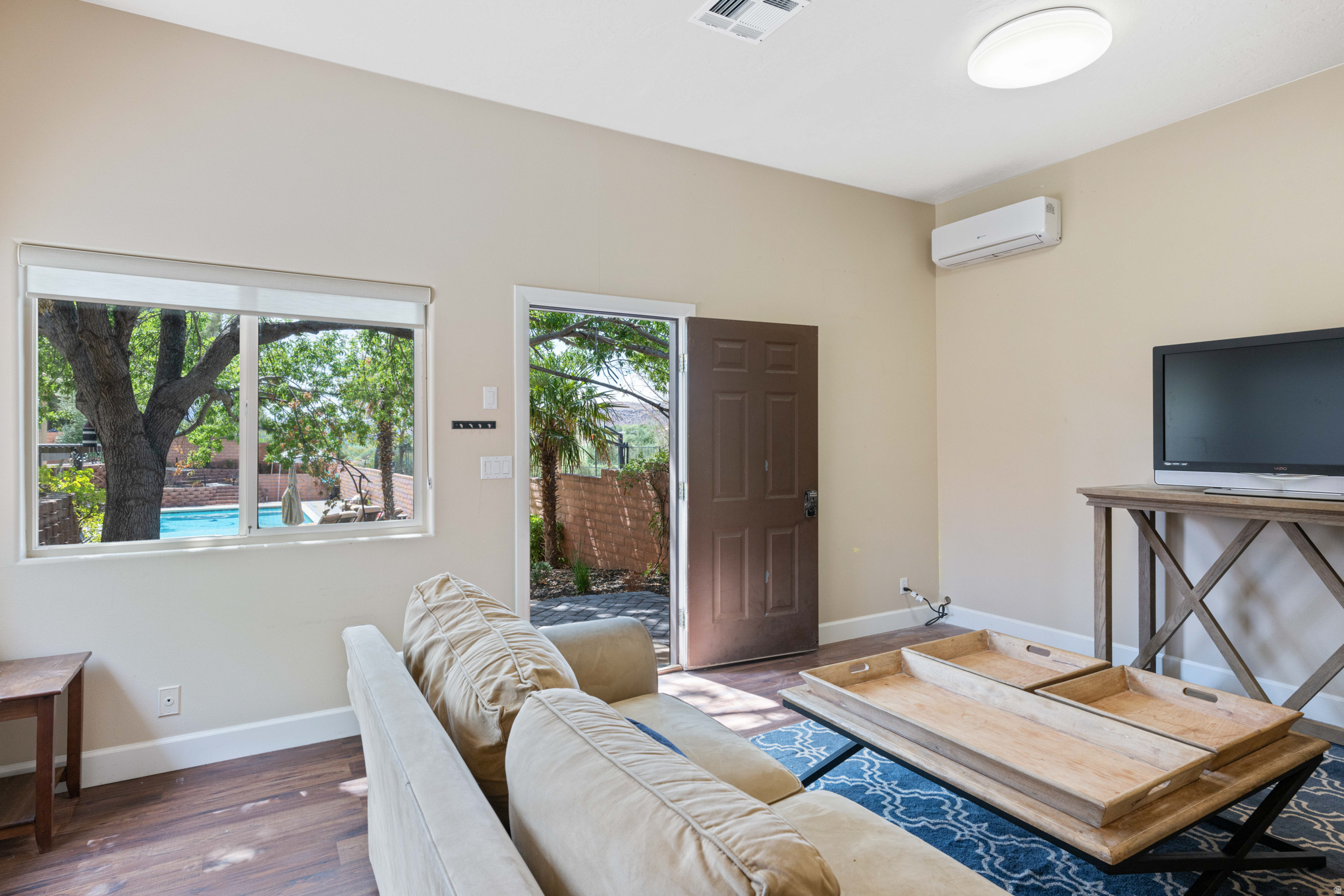 CASA DEL RIO - Residential