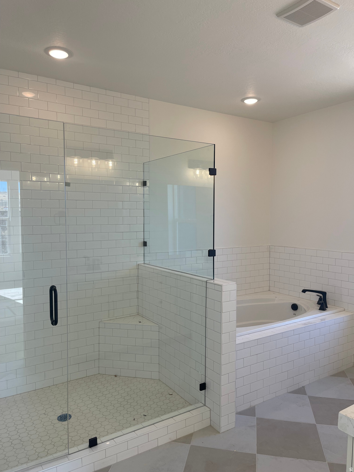 WESTON FIELD - Residential