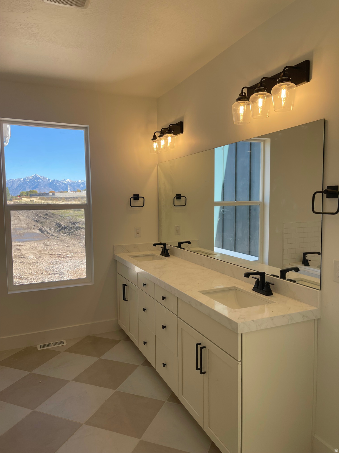 WESTON FIELD - Residential