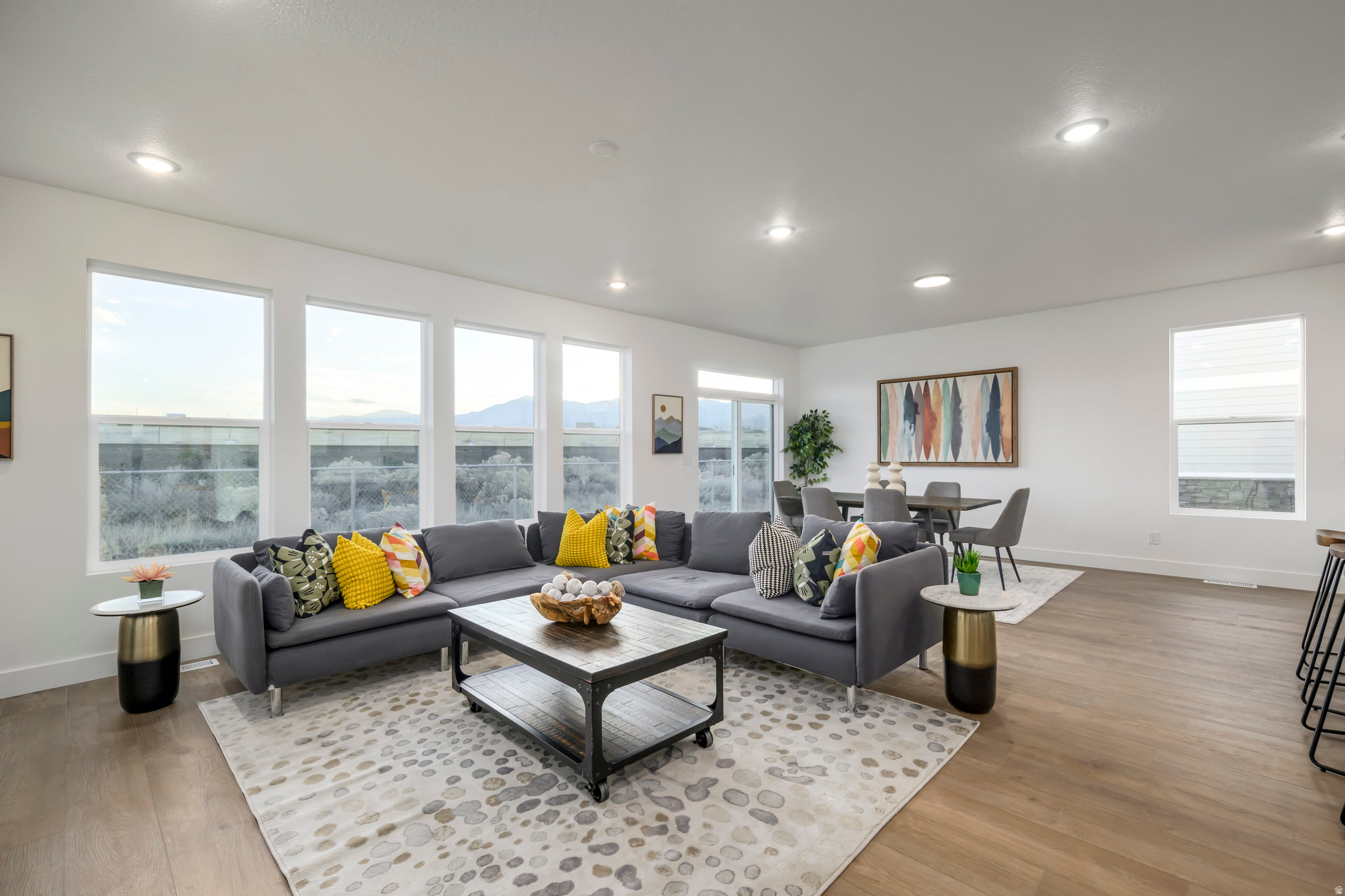 WESTON FIELD - Residential