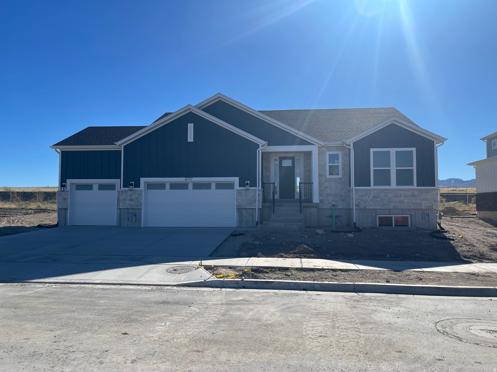 WESTON FIELD - Residential