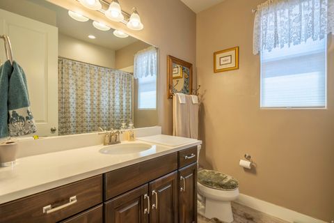 Tiny photo for 2057 N VISTA SPRINGS DR, Washington, UT 84780 (MLS # 2135504)