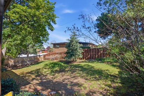 Tiny photo for 2915 E LA JOYA DR S, Holladay, UT 84124 (MLS # 2155033)