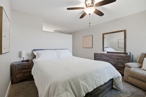 Tiny photo for 2915 E LA JOYA DR S, Holladay, UT 84124 (MLS # 2155033)