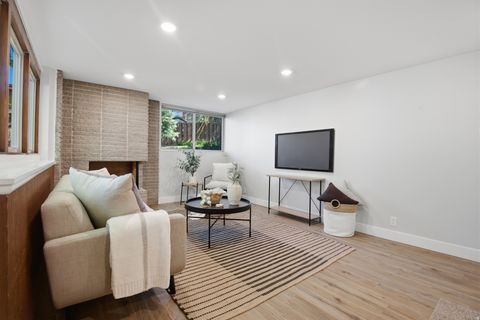 Tiny photo for 2915 E LA JOYA DR S, Holladay, UT 84124 (MLS # 2155033)