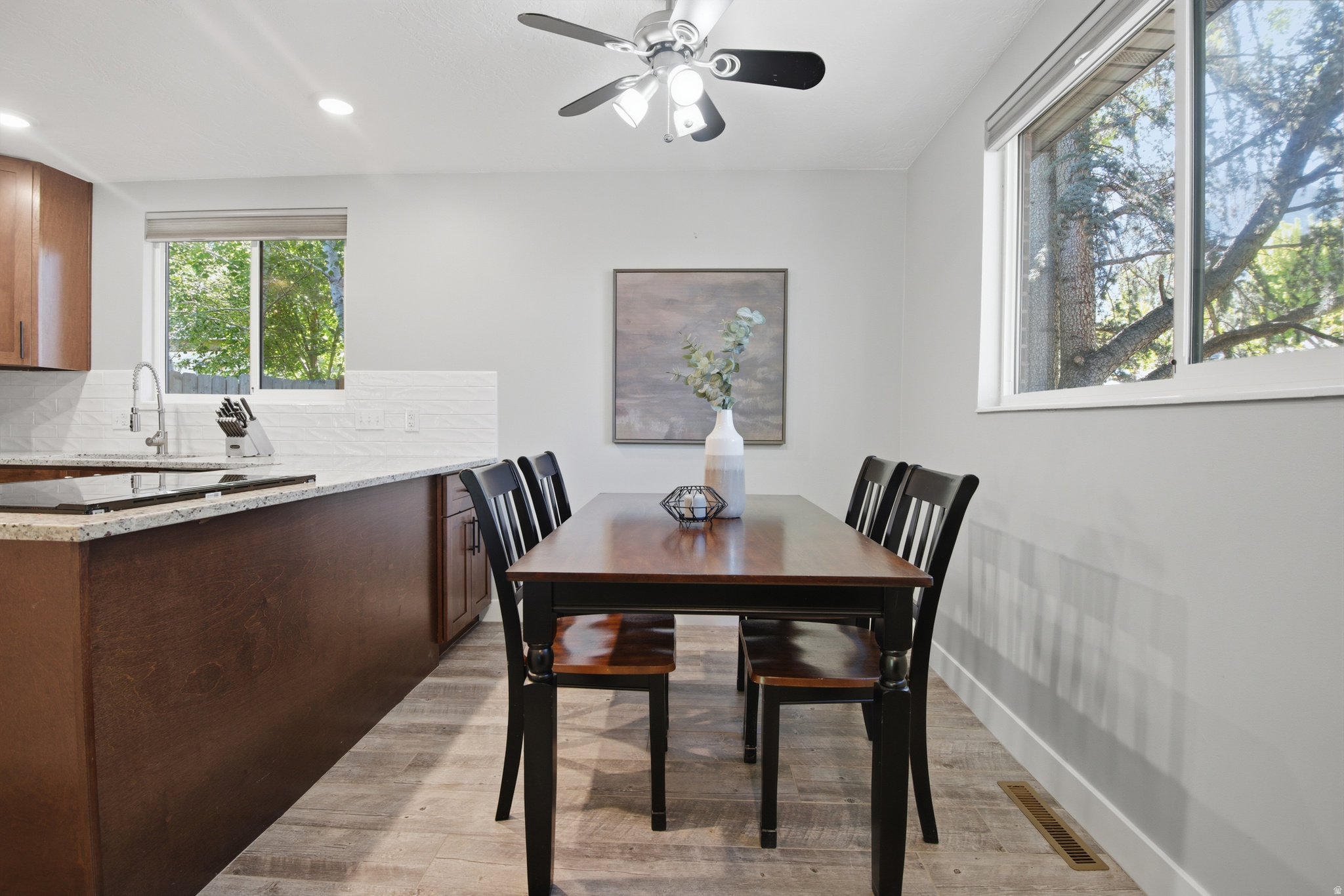 HOLLADAY HILLS - Residential