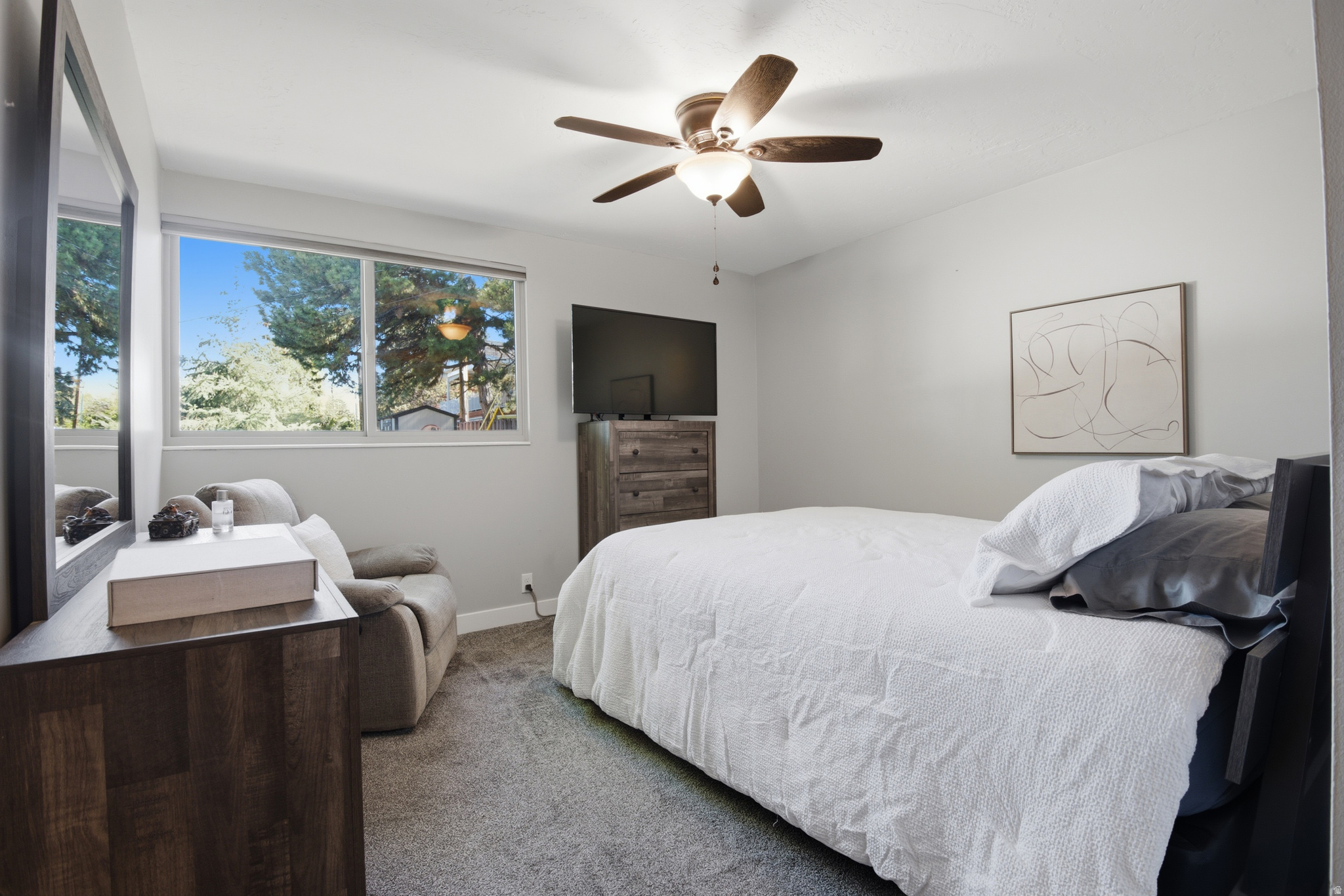 HOLLADAY HILLS - Residential