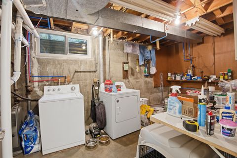 Tiny photo for 2915 E LA JOYA DR S, Holladay, UT 84124 (MLS # 2155033)