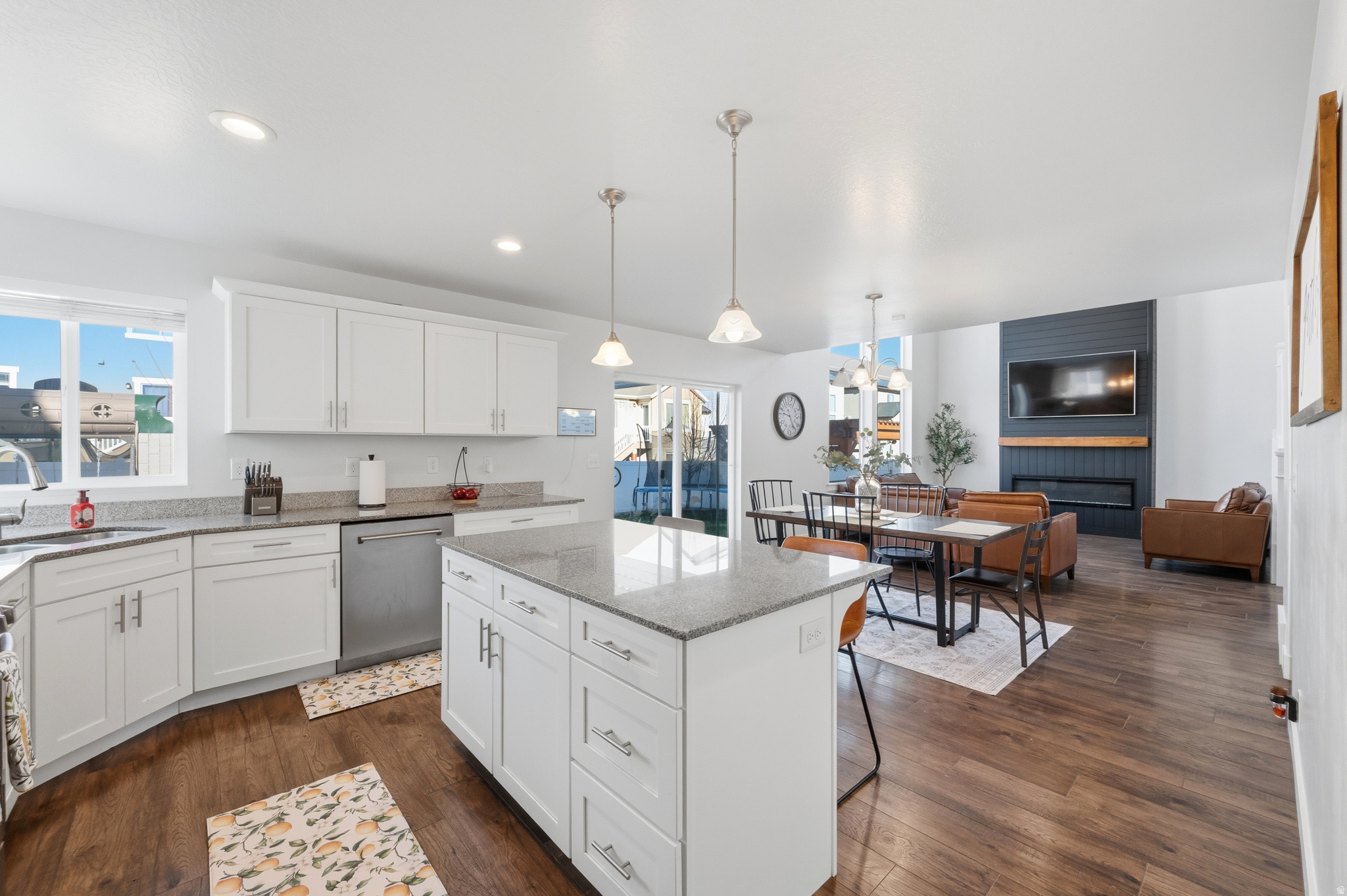 CREEK RIDGE - Residential