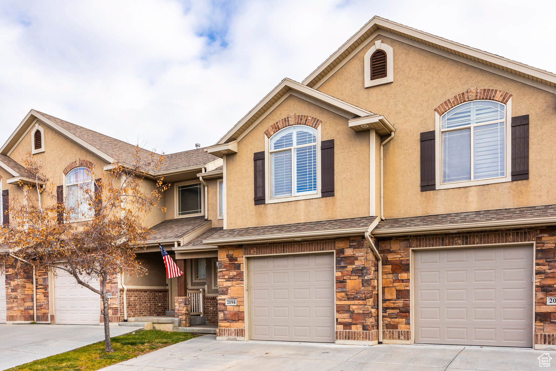 2094 N Evans Cove Loop, Layton, Utah image 16