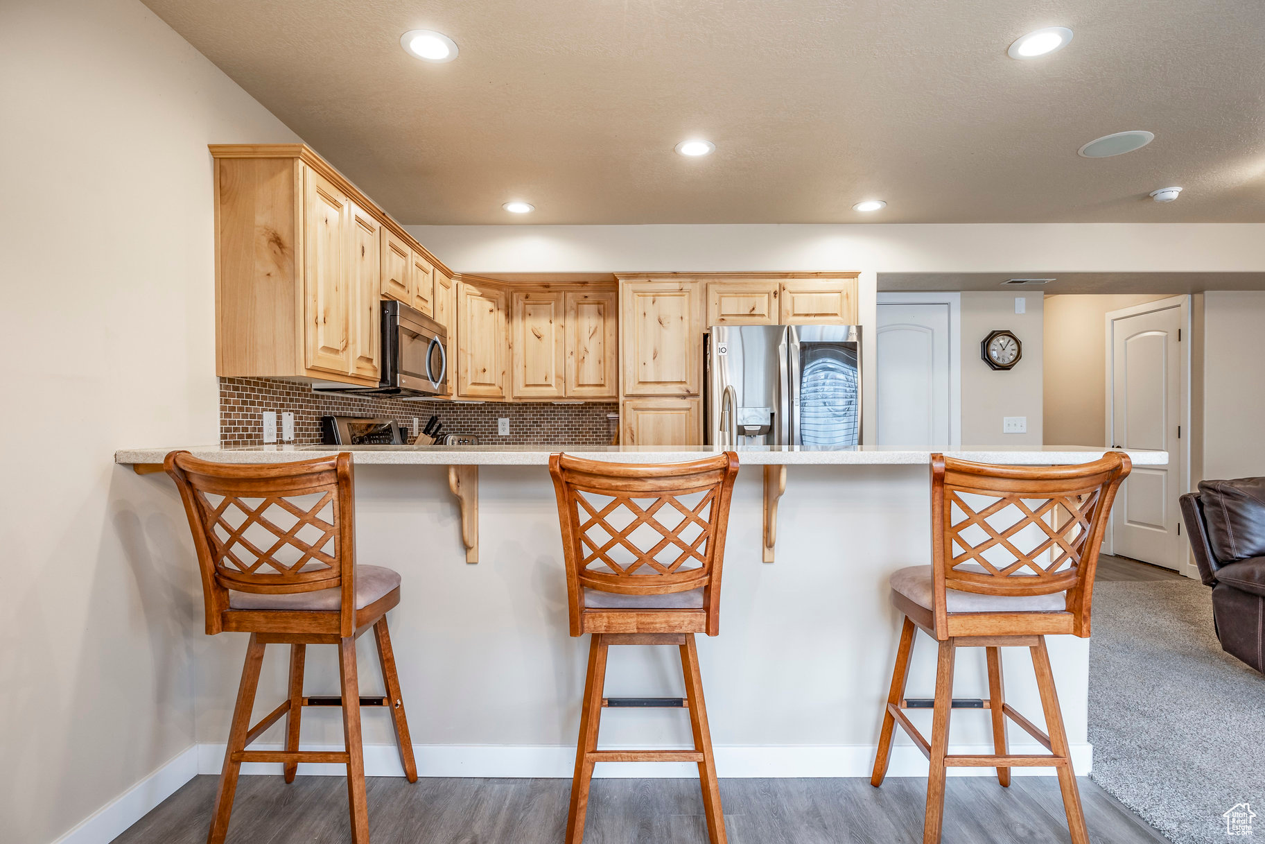 2094 N Evans Cove Loop, Layton, Utah image 6