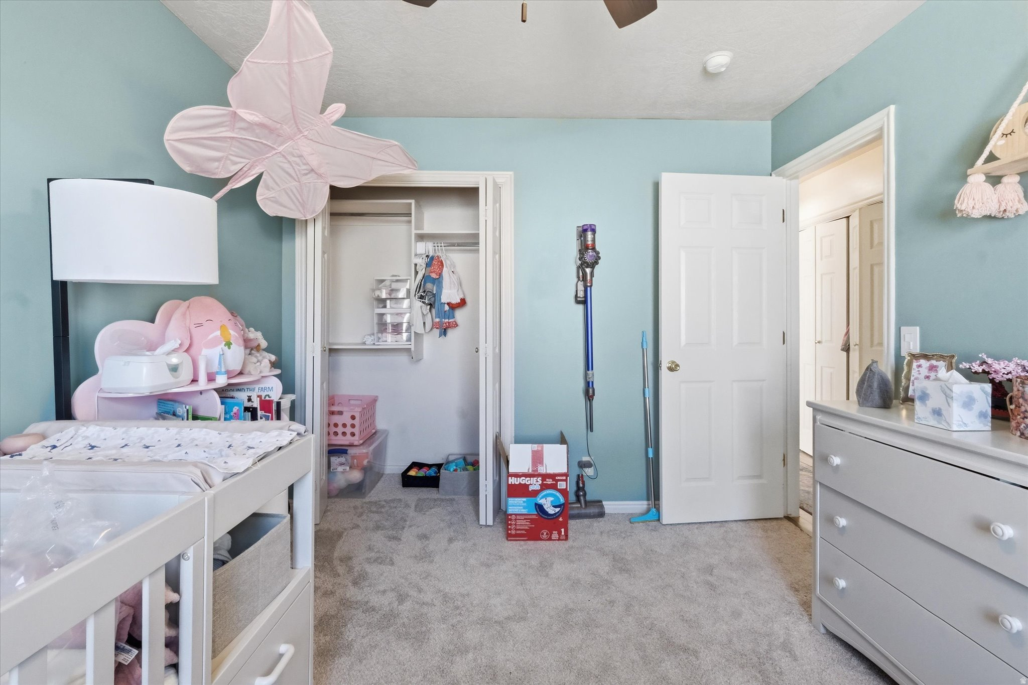 SUNSTONE CIR - Residential