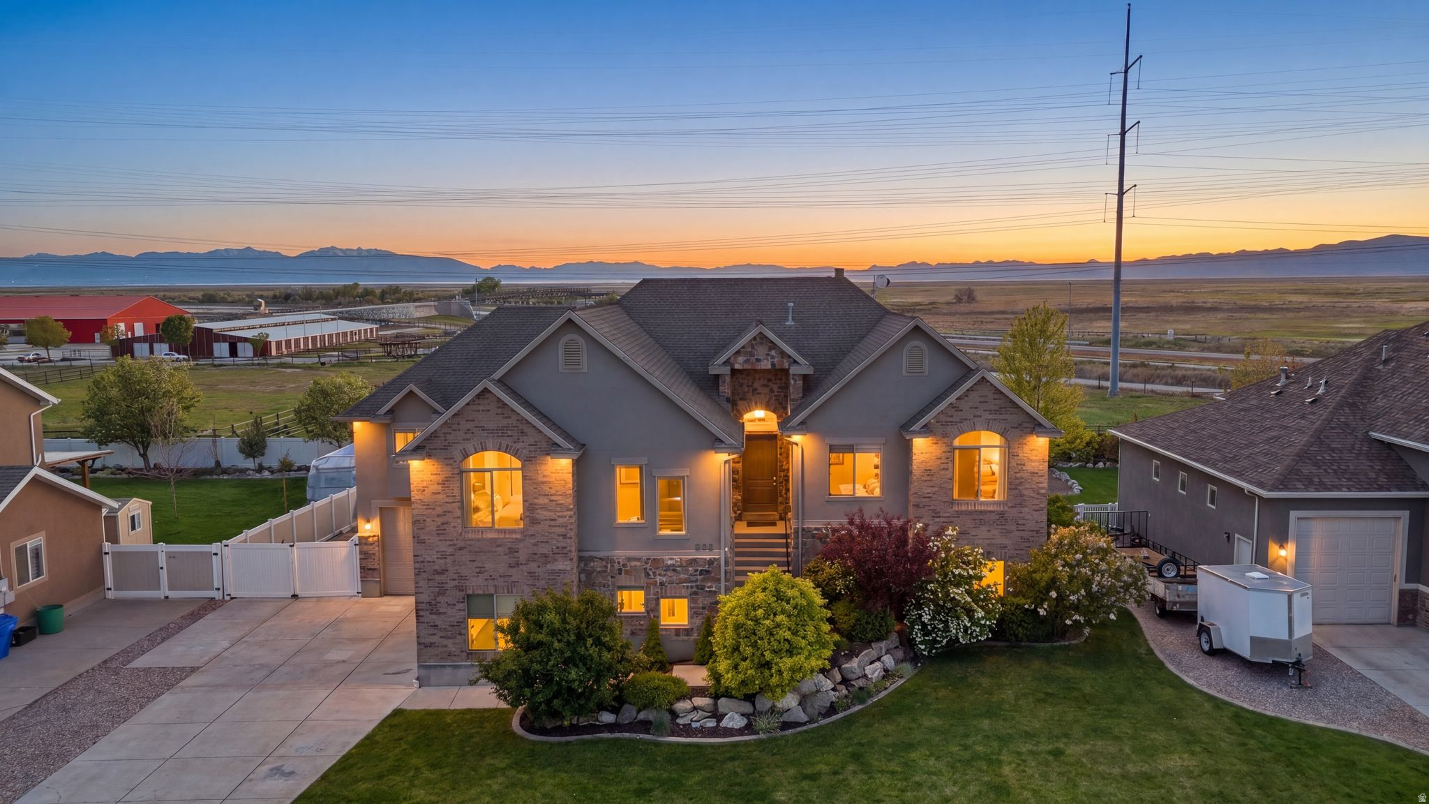 FARMINGTON RANCHES - Residential
