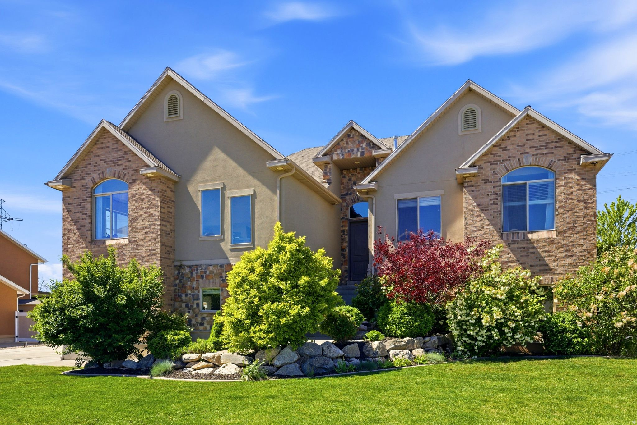 FARMINGTON RANCHES - Residential