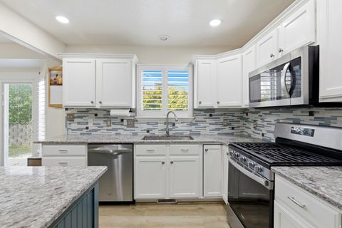 Tiny photo for 456 W TRELLIS CIR, Saratoga Springs, UT 84045 (MLS # 2130702)