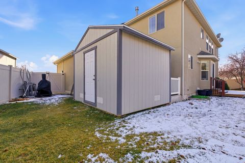 Tiny photo for 456 W TRELLIS CIR, Saratoga Springs, UT 84045 (MLS # 2130702)