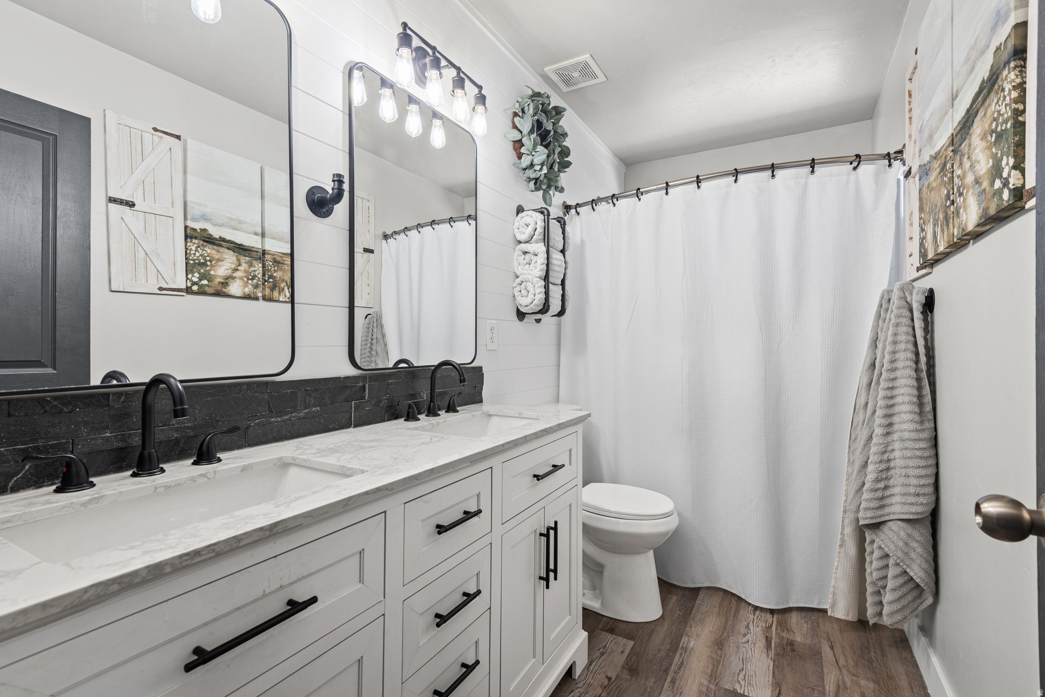 MONARCH MEADOWS - Residential