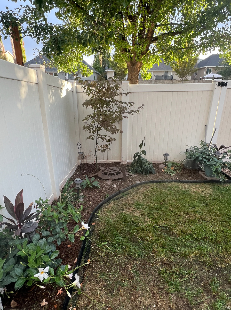 MONARCH MEADOWS - Residential