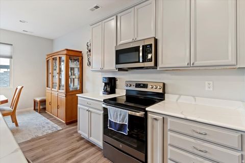 Tiny photo for 2418 W 3230 S, Syracuse, UT 84075 (MLS # 2129627)