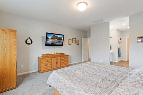 Tiny photo for 2418 W 3230 S, Syracuse, UT 84075 (MLS # 2129627)