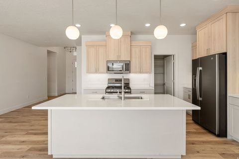 Tiny photo for 4127 W 1950 S, Cedar City, UT 84720 (MLS # 2133808)