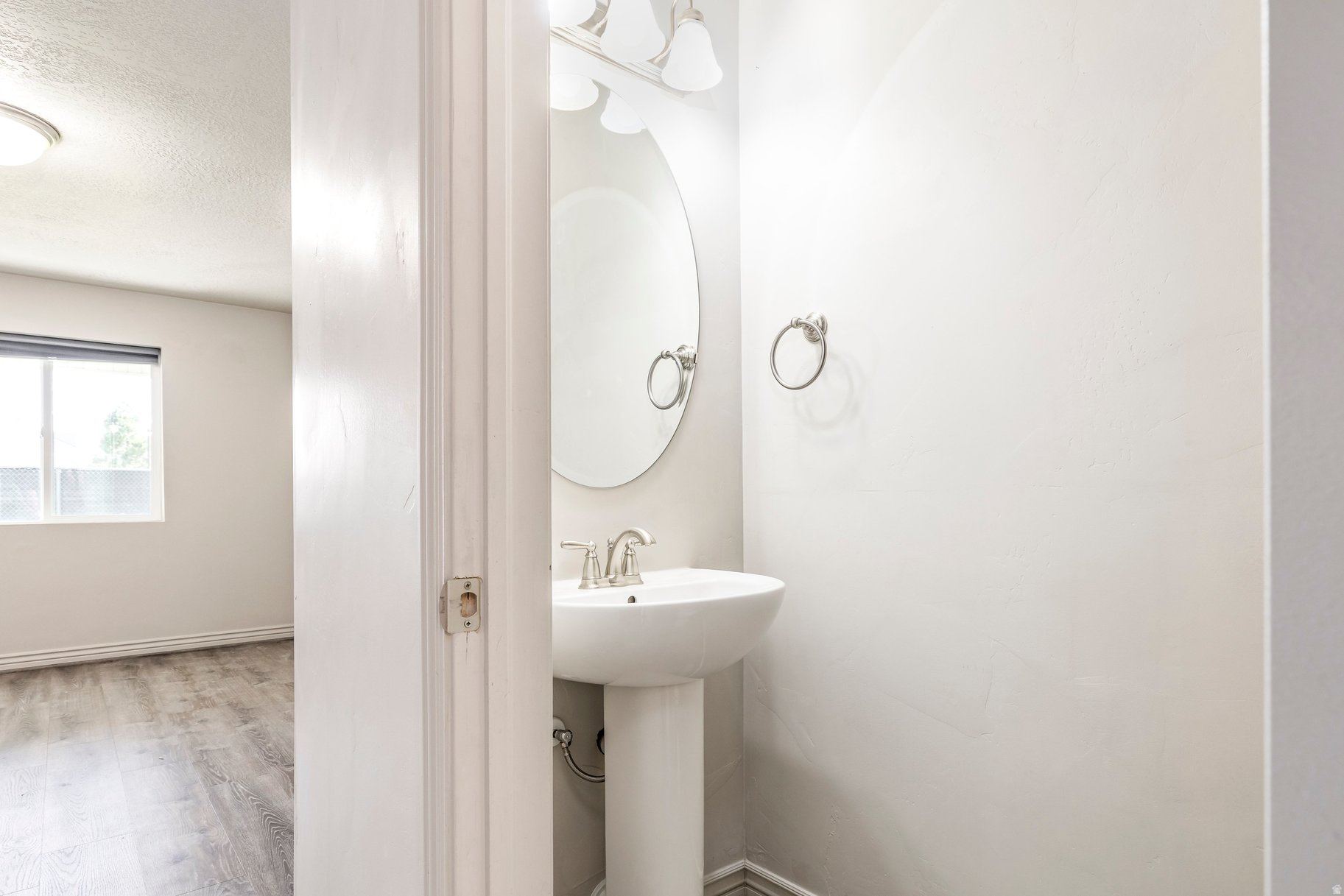 SANDY POINT TOWNHOME - Residential