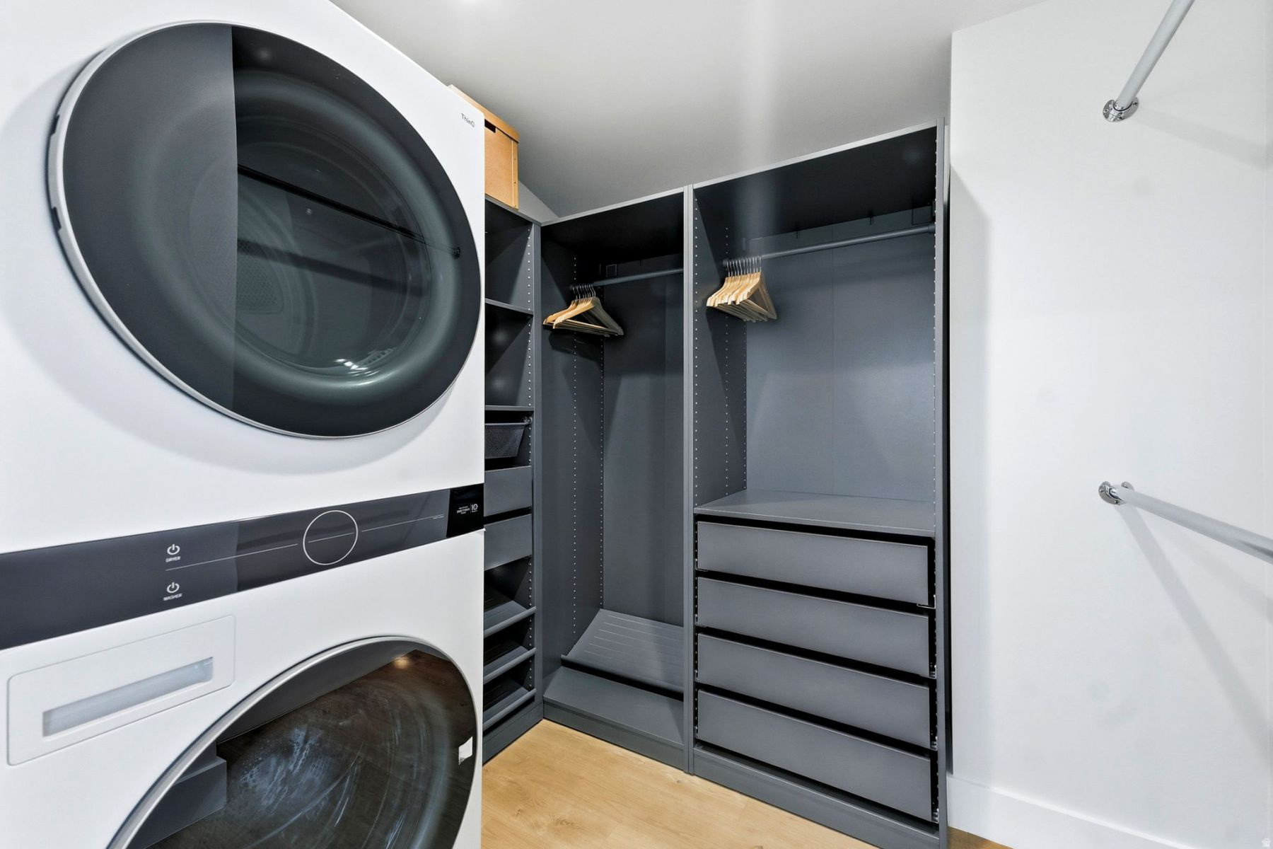 WANSHIP COTTAGE SITES - Residential