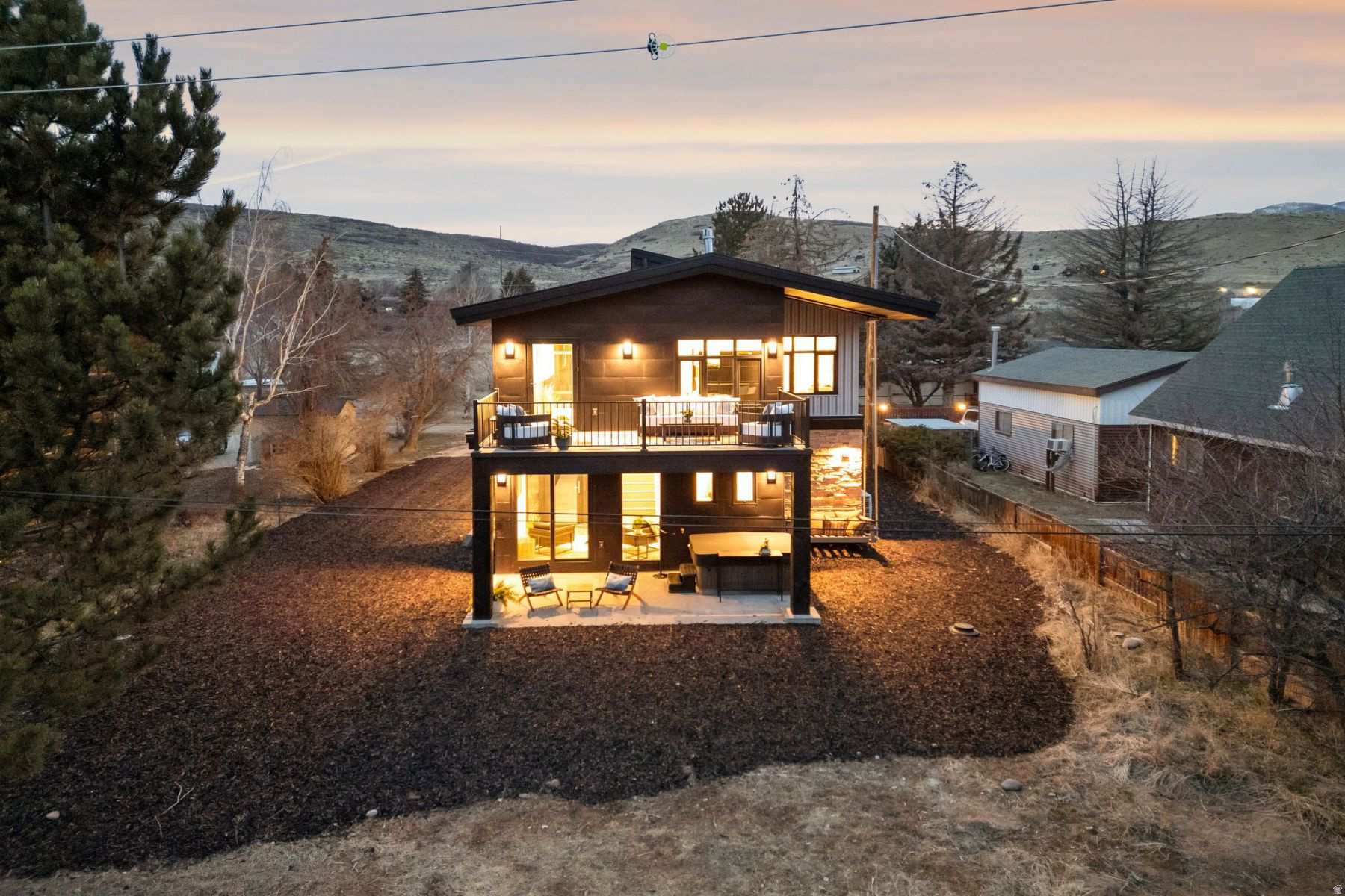 WANSHIP COTTAGE SITES - Residential