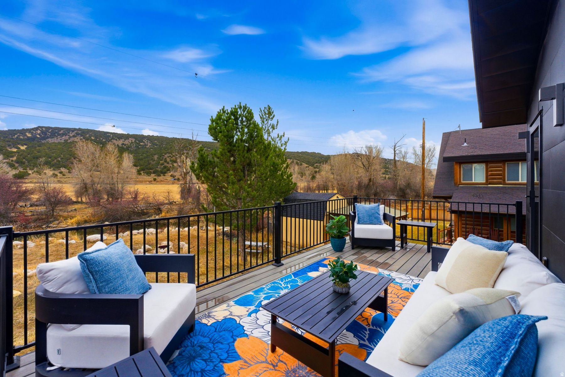 WANSHIP COTTAGE SITES - Residential