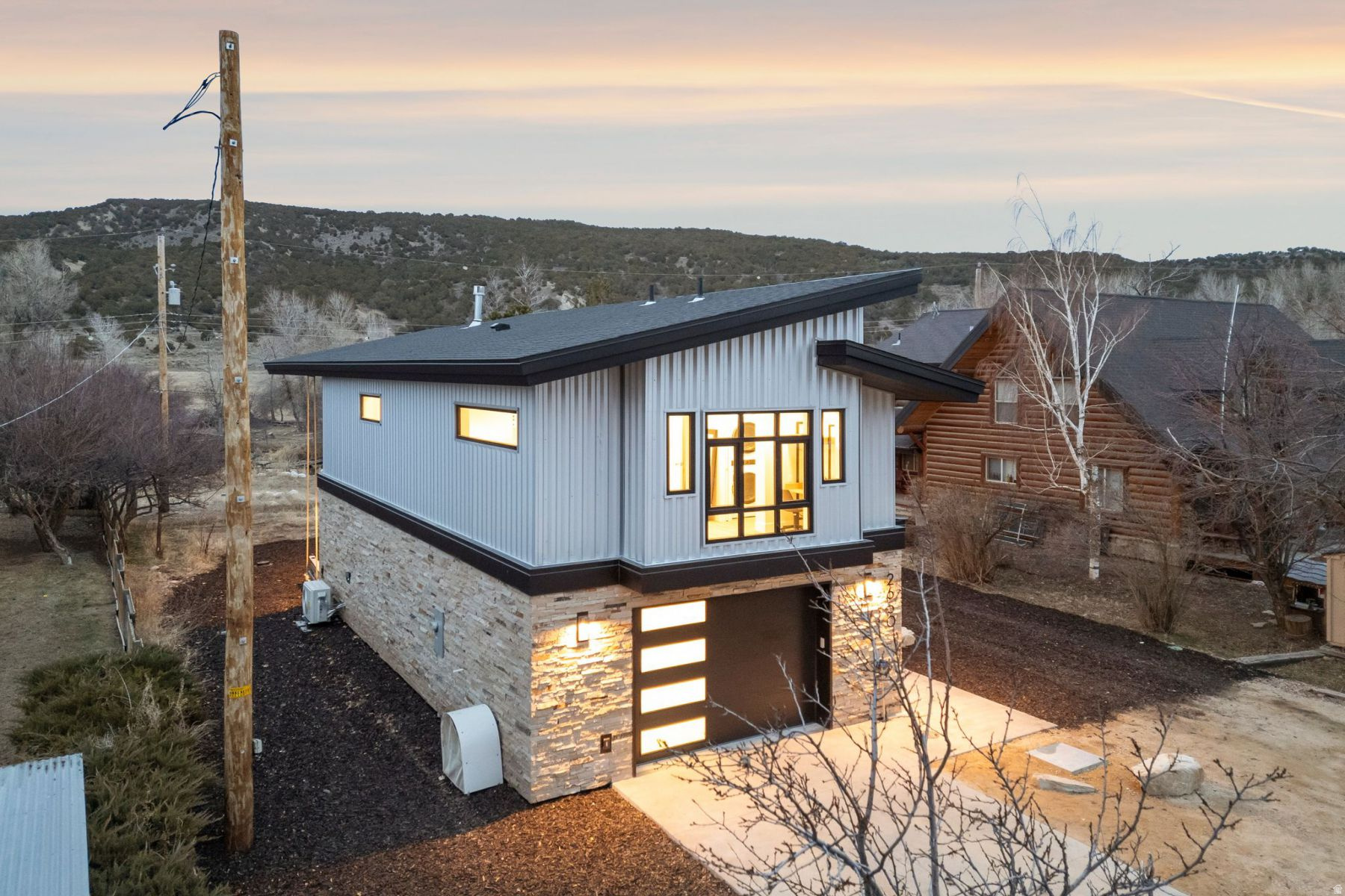 WANSHIP COTTAGE SITES - Residential