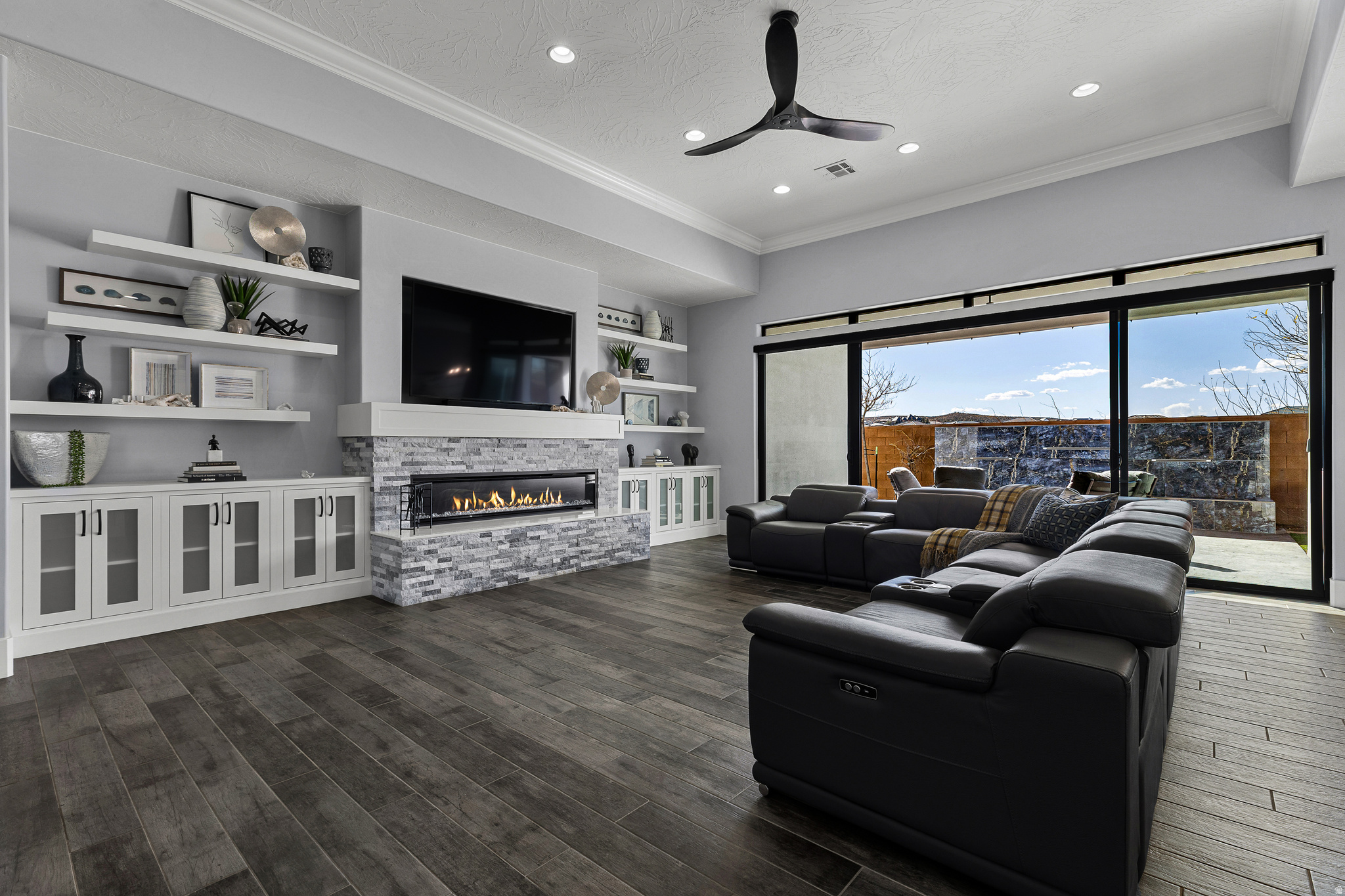 WASHINGTON VISTA PH 5A - Residential