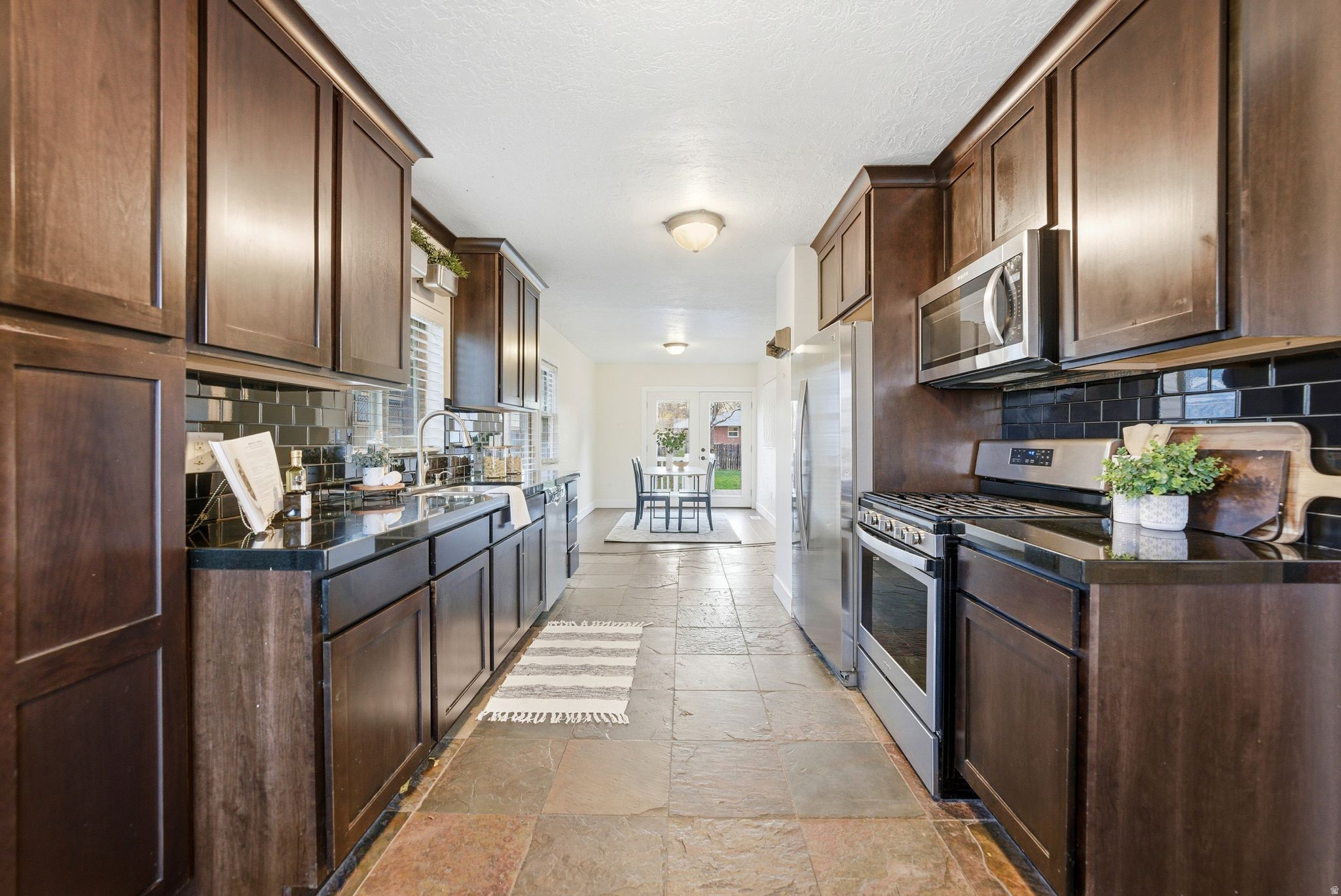 HIGHLAND PARK PLAT B - Residential