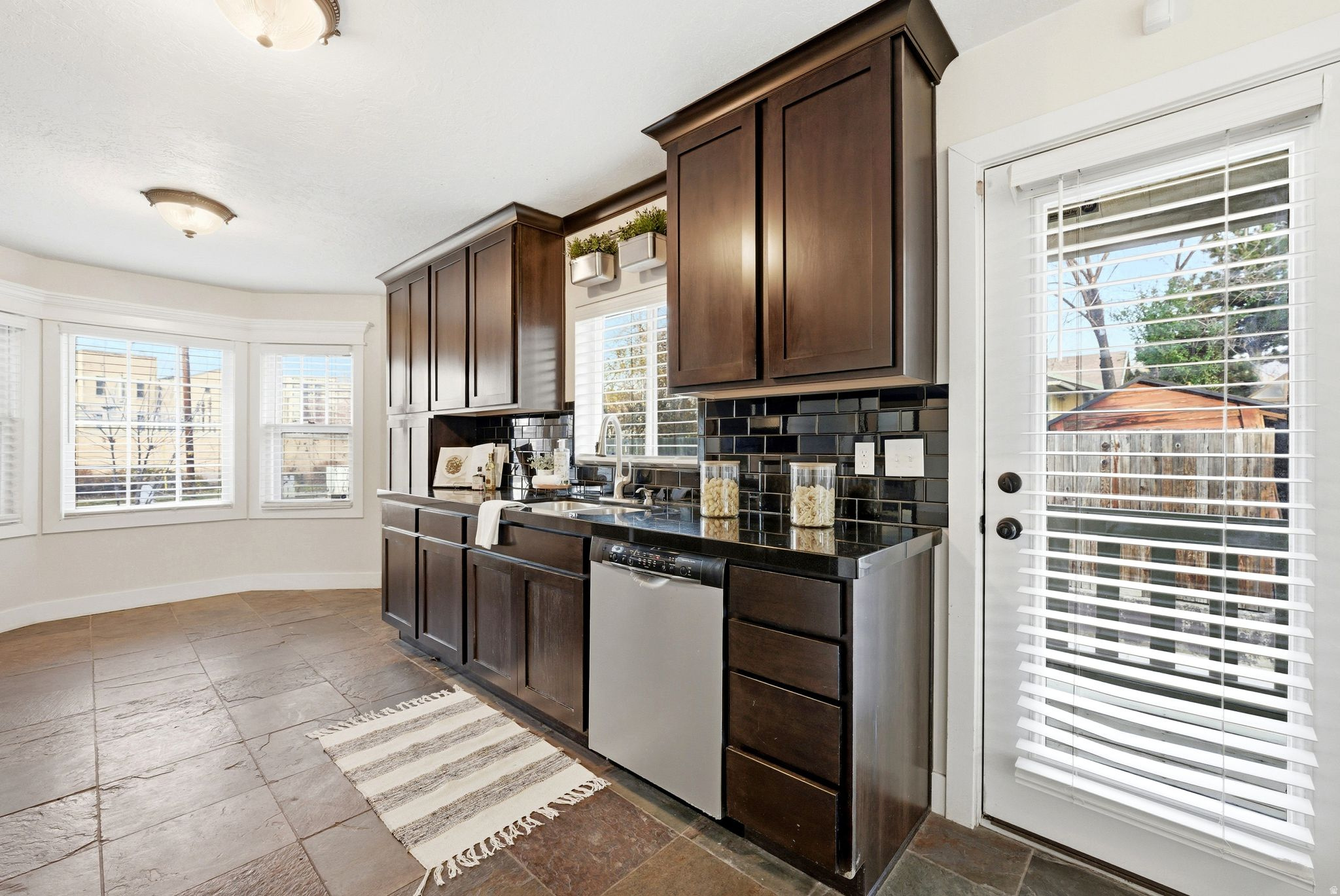 HIGHLAND PARK PLAT B - Residential