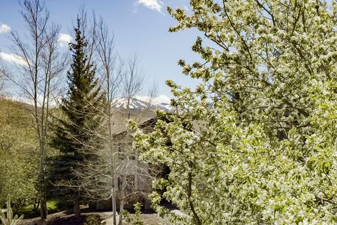 Tiny photo for 1 SPYGLASS CT, Park City, UT 84060 (MLS # 2153797)
