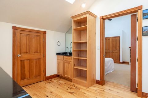 Tiny photo for 1 SPYGLASS CT, Park City, UT 84060 (MLS # 2153797)