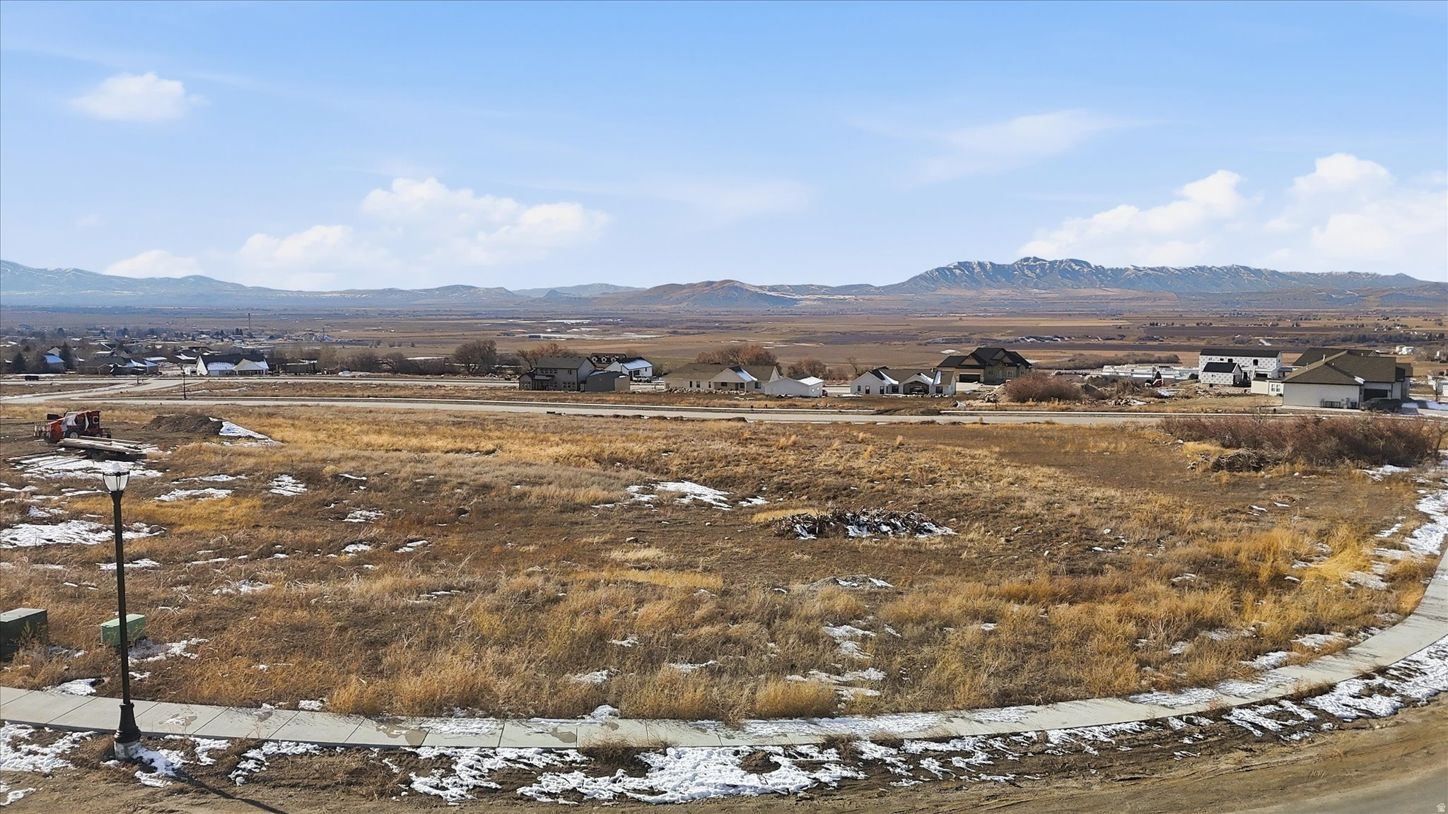 KNOLLS SUBDIVISION, PHASE 1 - Land