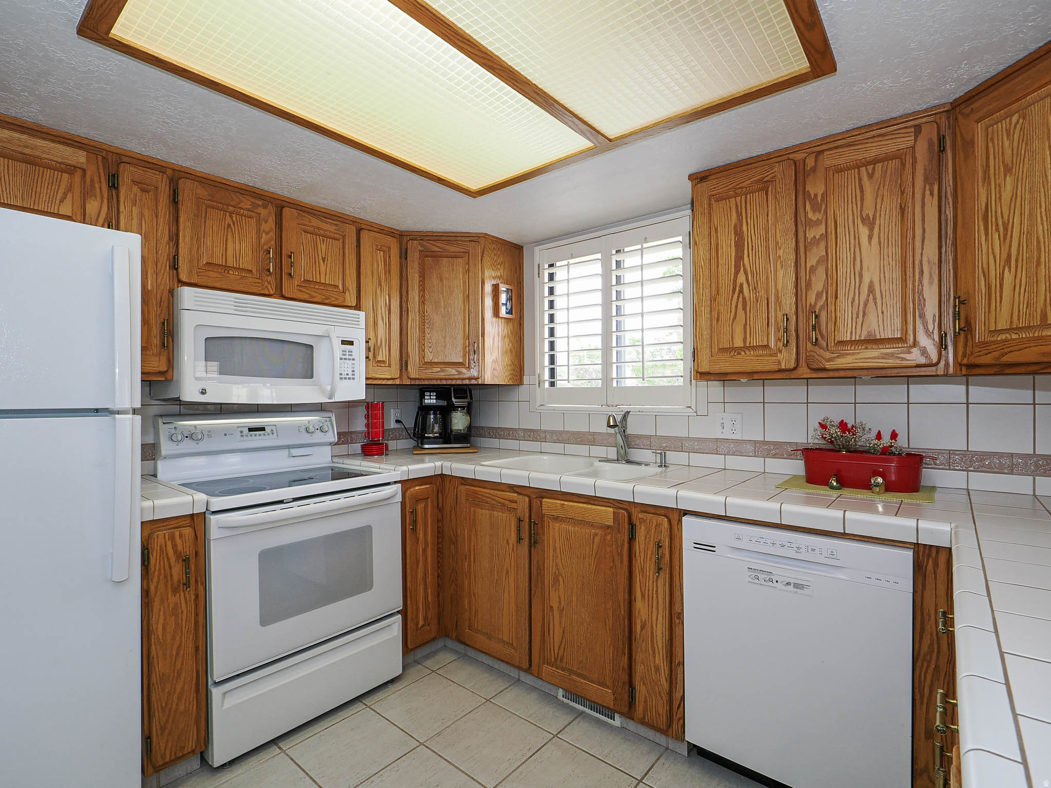 EDINBURGH OF HOLLADAY - Residential