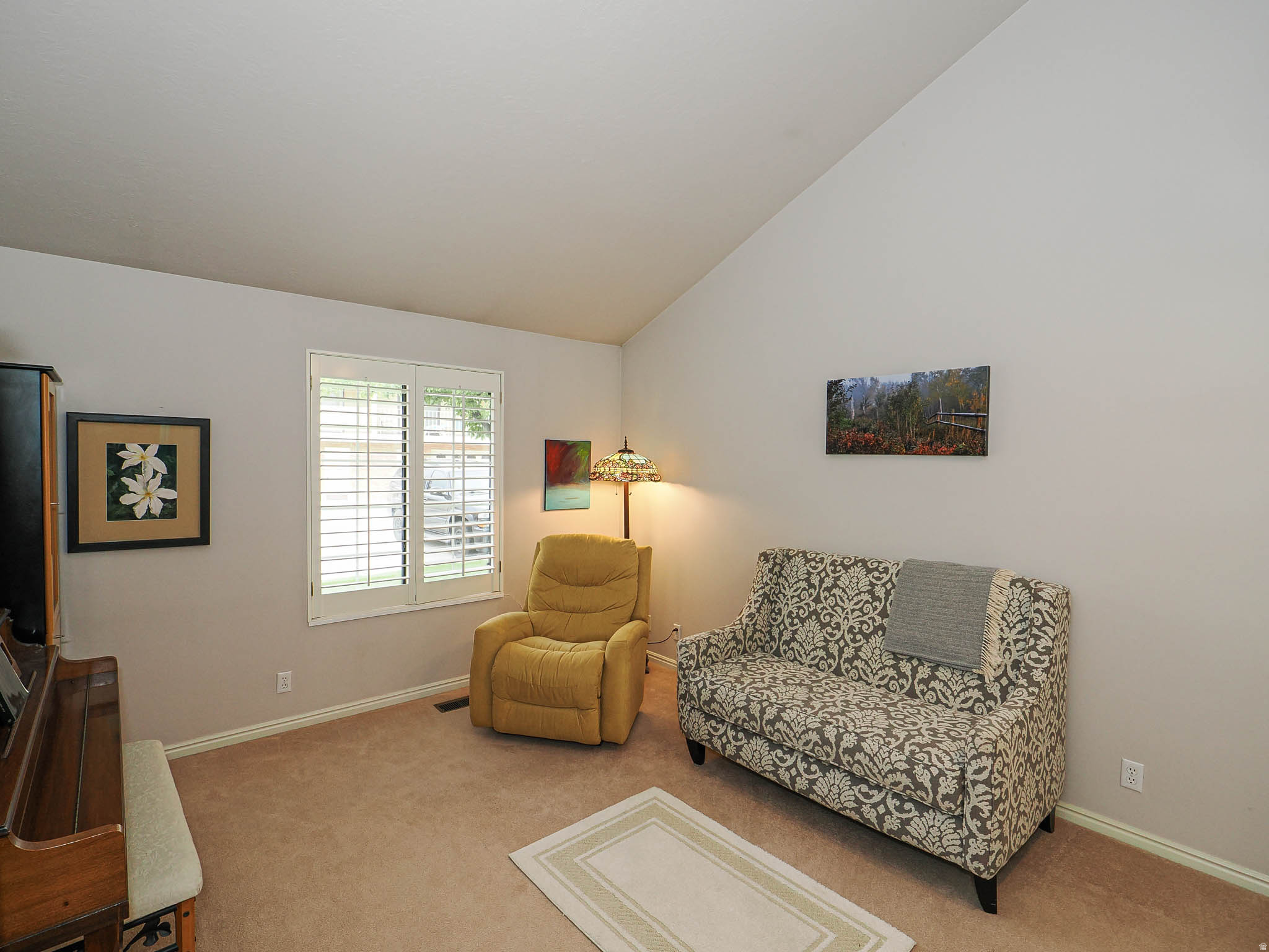 EDINBURGH OF HOLLADAY - Residential