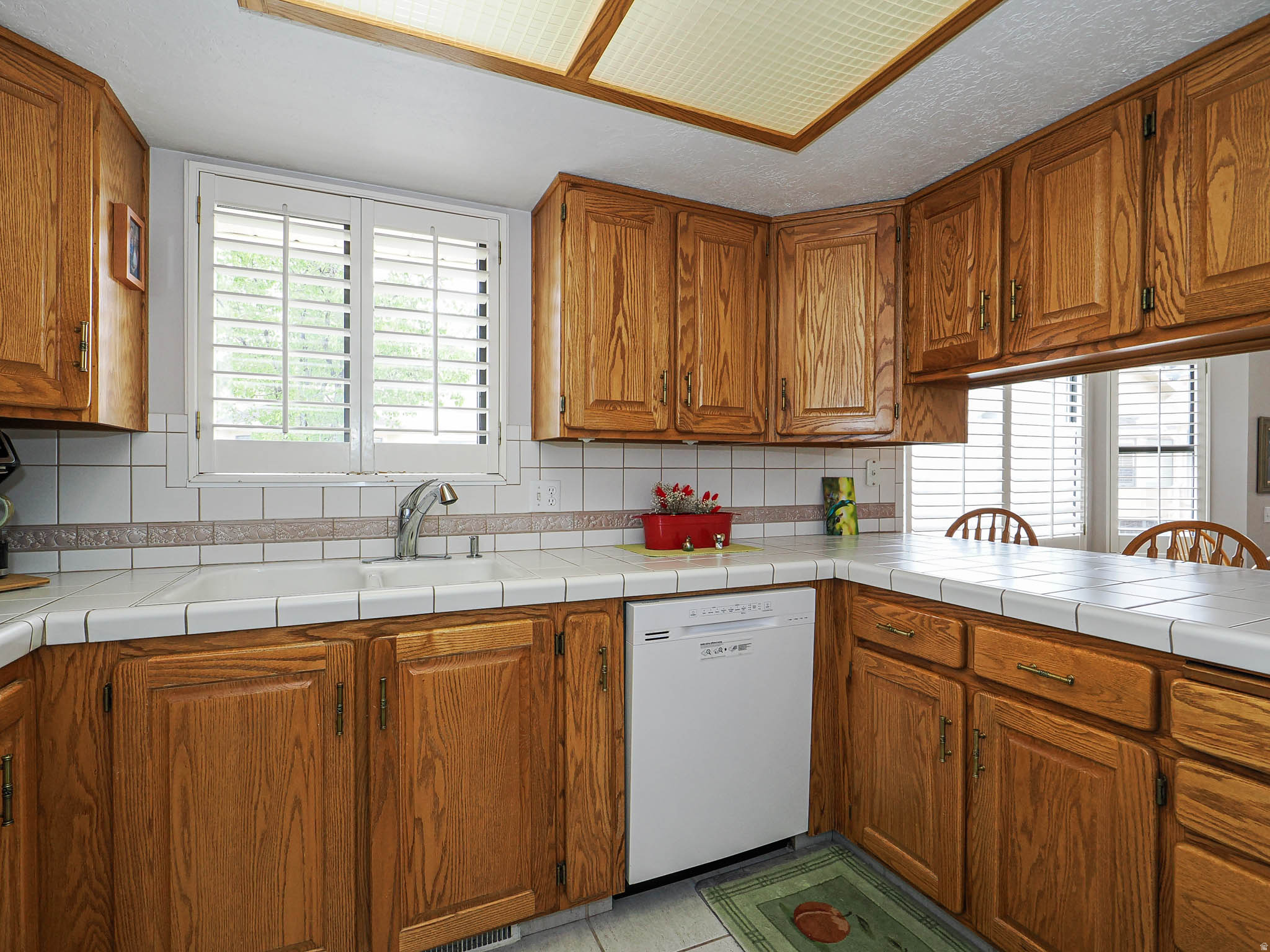 EDINBURGH OF HOLLADAY - Residential
